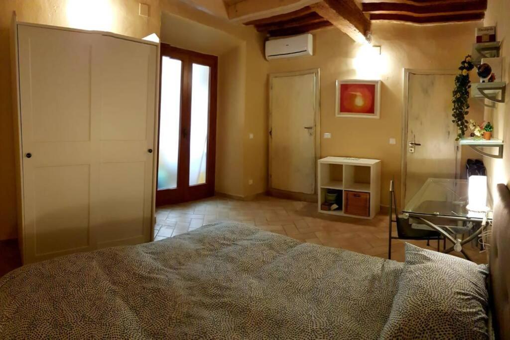 Apartament Tra Miracoli E Cavalieri Piza Zewnętrze zdjęcie